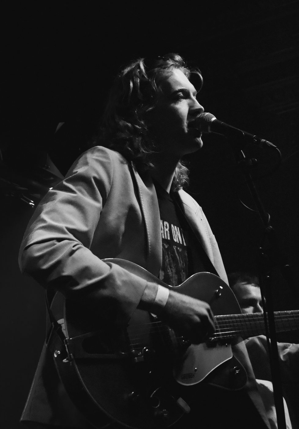 Sam of SMO playing live